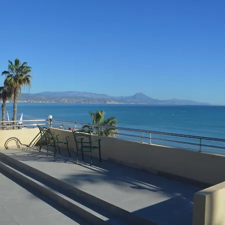 Espectacular A Pie De Playa En Roquetes Apartament *
