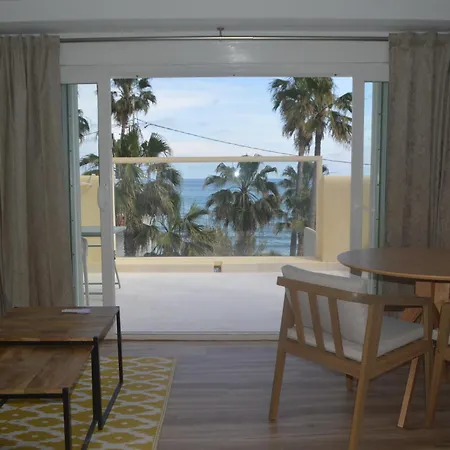 Espectacular Privada A Pie De Playa Y Mar En Roquetes Appartement