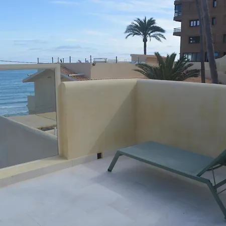 Espectacular Privada A Pie De Playa Y Mar En Roquetes *