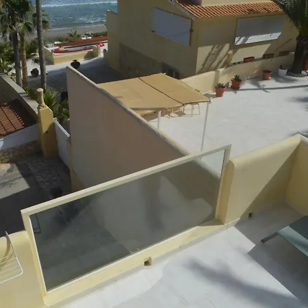 Espectacular Privada A Pie De Playa Y Mar En Roquetes