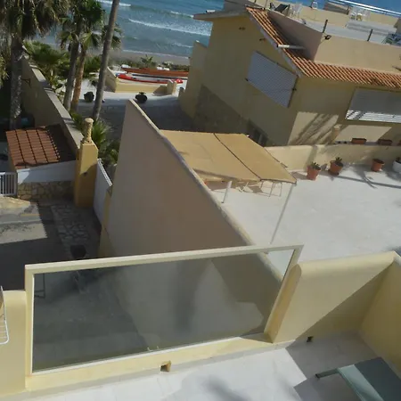 Espectacular Privada A Pie De Playa Y Mar En Roquetes *