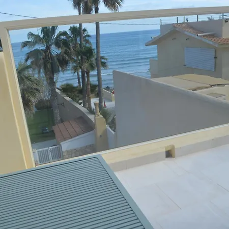Espectacular Privada A Pie De Playa Y Mar En Roquetes *