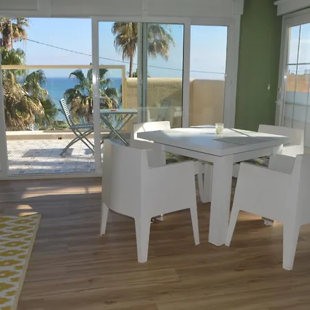Espectacular A Pie De Playa En Roquetes Apartamento